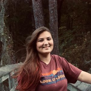 Meet your Posher, Evangelin